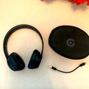 Beats Headphones Solo 3